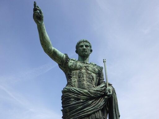 julius-caesar-626422_1280(1).jpg